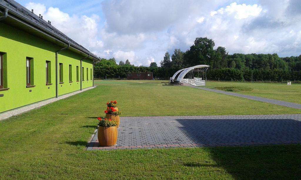 Golf Zajazd Zajaczkowo Słupsk Exteriér fotografie